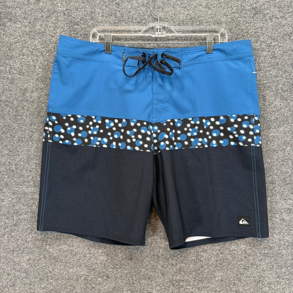 Quiksilver Board Shorts Mens 38 Blue Colorblock Polka Dot Swim Trunks Surf Beach